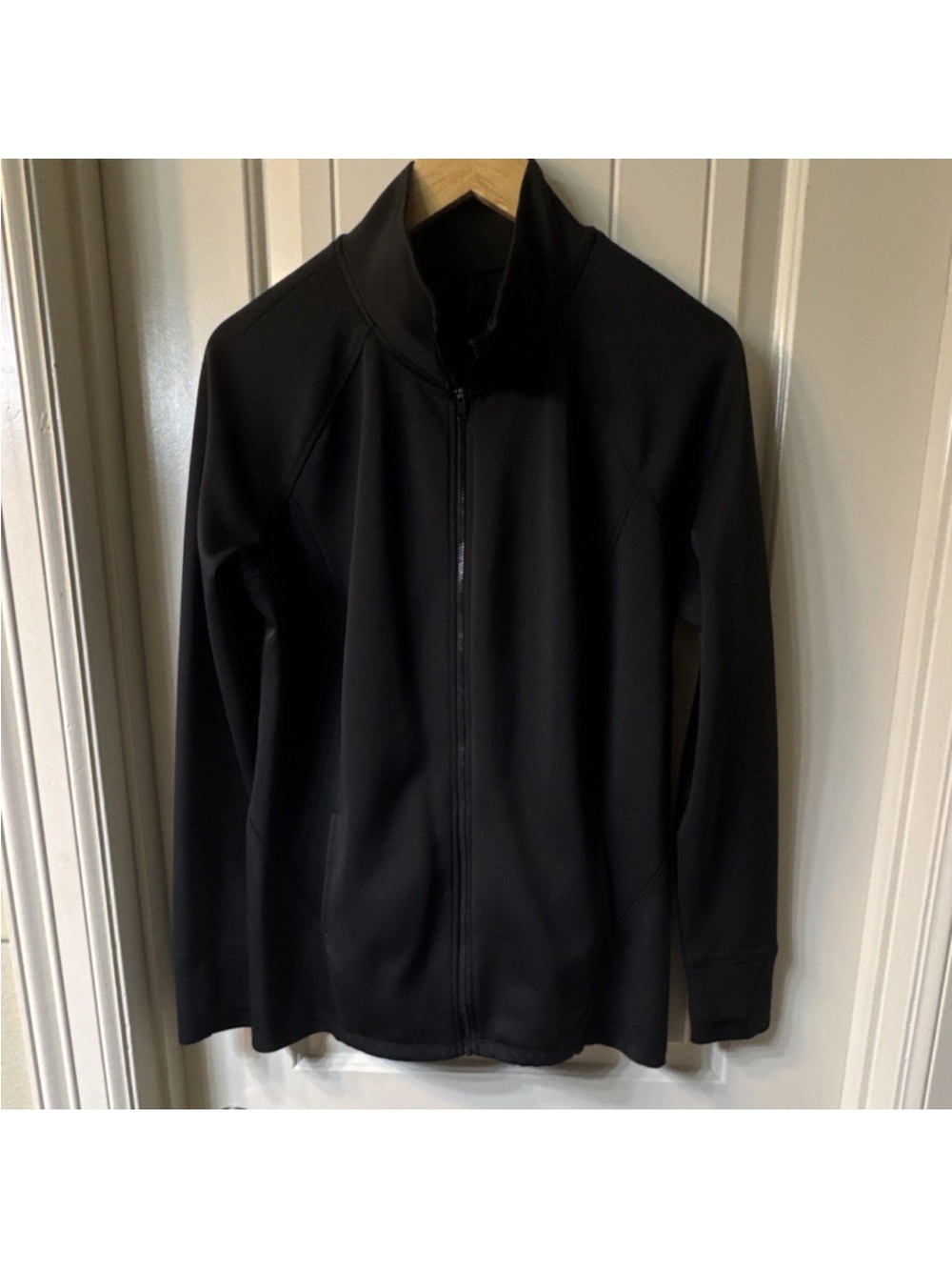 Women's Black Utility Zip Jacket - Streamlined Everyday Layer